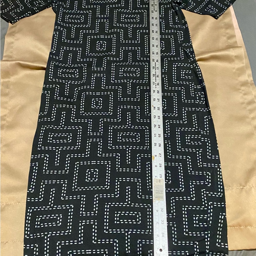 LuLaRoe Black and White Geometric Long Sleeve Dress
